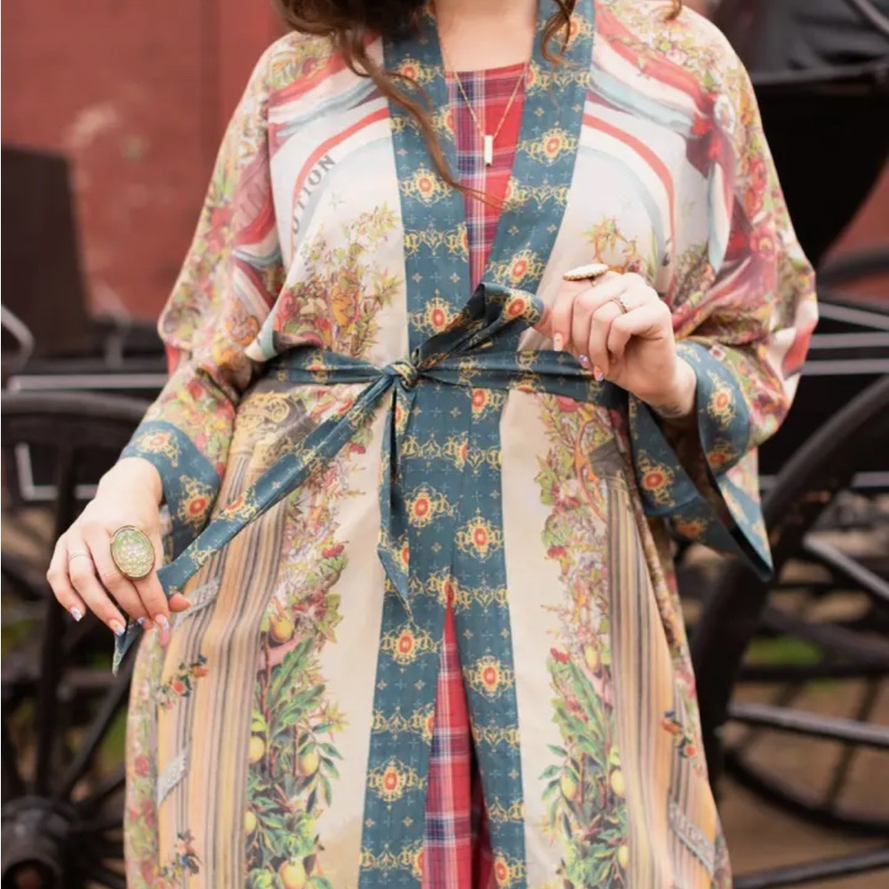 LOVE REVOLUTION OPERA DUSTER FULL LENGTH by Market of Stars Kimono robe w/ belt - Picture 11 of 16